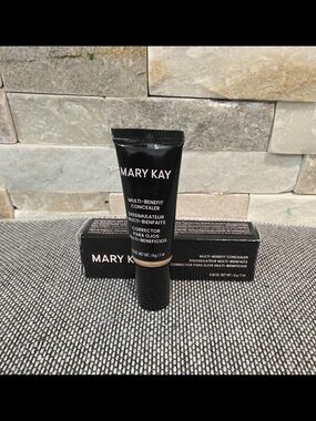 Mary Kay Multi-Benefit Concealer - Medium 2
